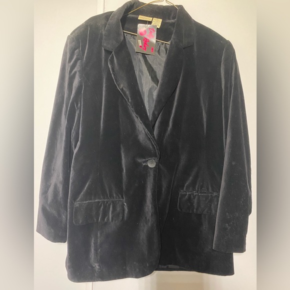 Beautiful velvet blazer sz 16 - Picture 2 of 3
